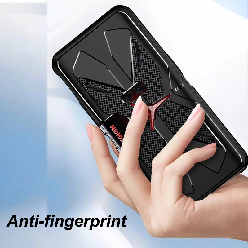 Dành Cho Lenovo Quân Đoàn Y70  - đánh giá và giá Pc Gaming Y70